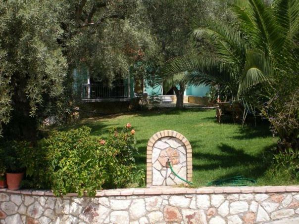 Ilios Hotel & Villas Geni  Экстерьер фото